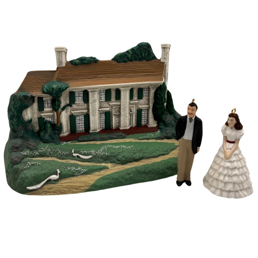 Vintage Hallmark Set Display & Ornaments Gone With The Wind 1996